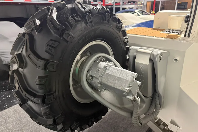 7.5m Hydrasol Rib Yacht Photos Pics Close-up of Sealegs 7.5M RIB 2021 amphibious vehicle wheel mechanism.