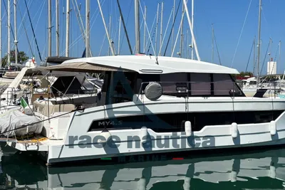 2025 Fountaine Pajot MY 4.S