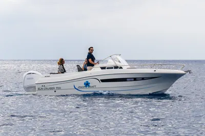 2025 Pacific Craft 700 Sun Cruiser