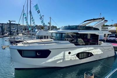 2026 Absolute Navetta 62