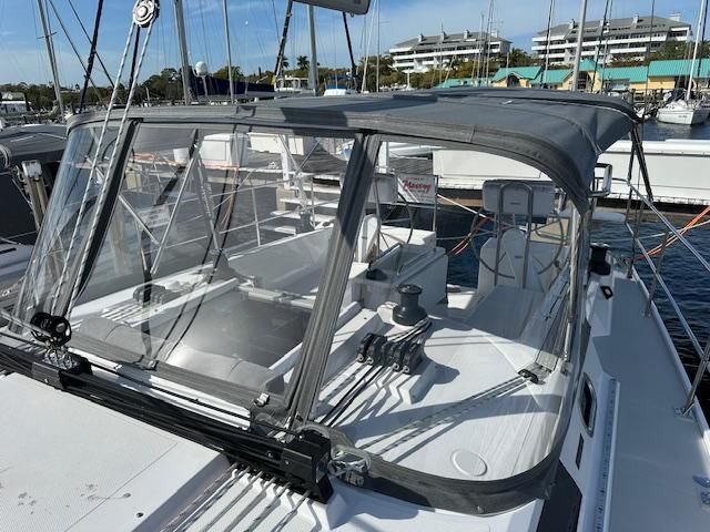 2024 Catalina 425