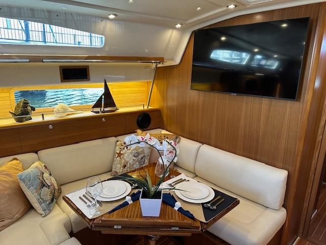 2024 Catalina 425
