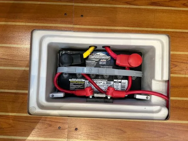 C426 #115 Yacht Photos Pics Battery compartment of a 2025 Catalina 426 with Marine Master AGM battery.