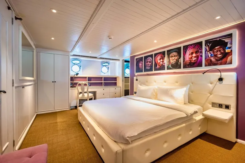 Doubleyou Yacht Photos Pics 