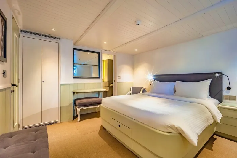 Doubleyou Yacht Photos Pics 