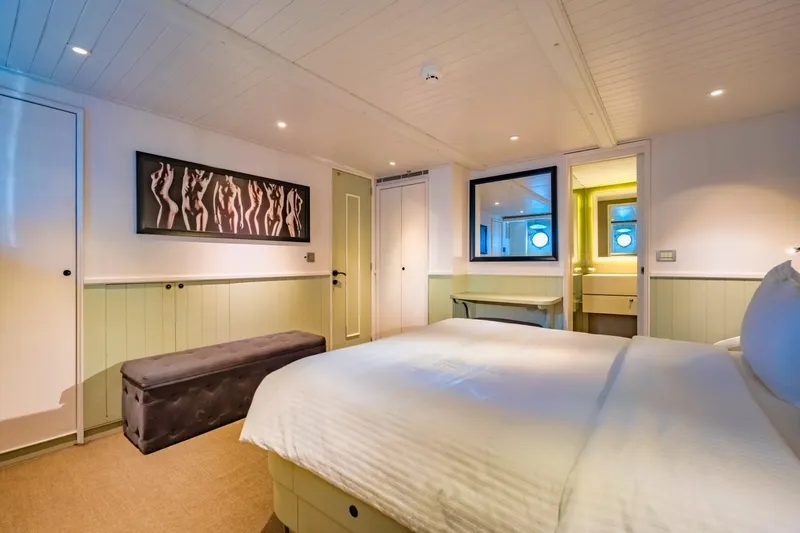 Doubleyou Yacht Photos Pics 