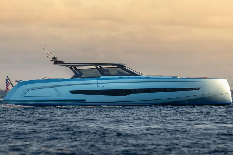 Chapter 3 Yacht Photos Pics 
