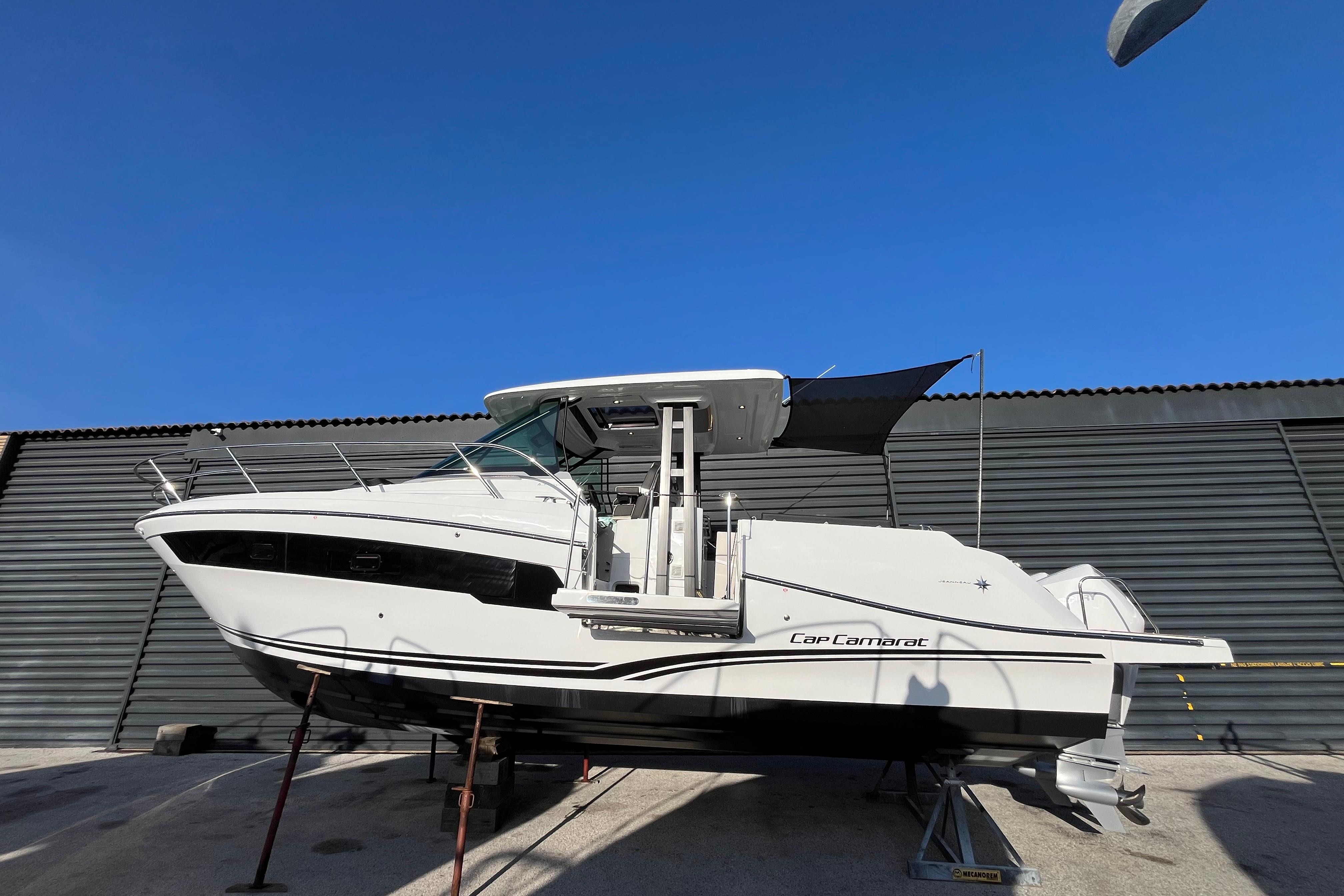 2026 Jeanneau Cap Camarat 10.5 WA Serie 2