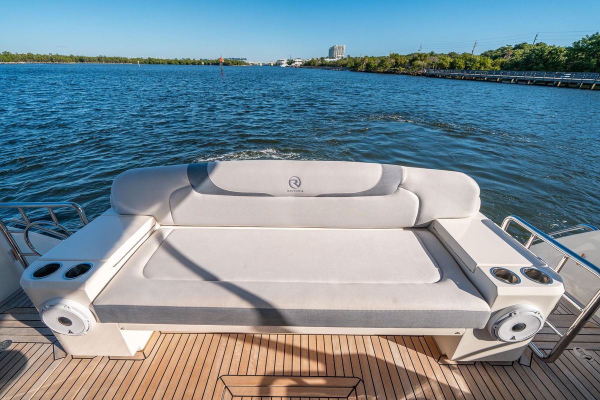 2024 Riviera 54 