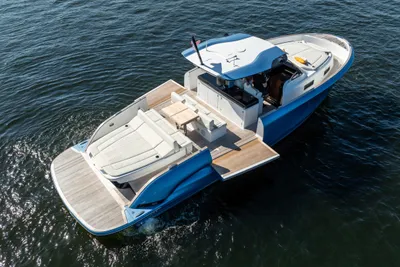 Solaris Power 44 Open