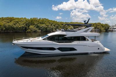 Sunseeker 76 Yacht
