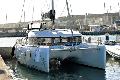 2019 Lagoon 40
