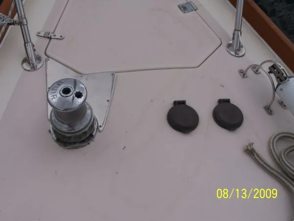 Chinook Yacht Photos Pics Muir Windless