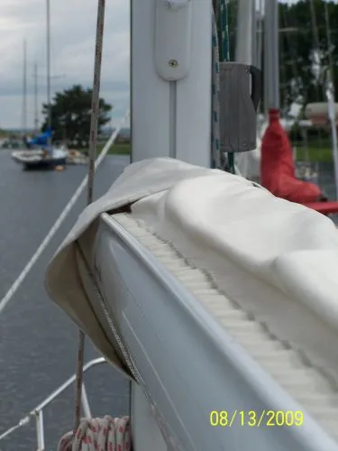 Chinook Yacht Photos Pics Leisure Furl 4