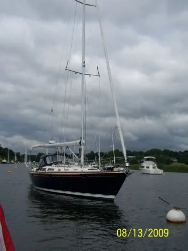 Chinook Yacht Photos Pics Stbd Fwd Qtr