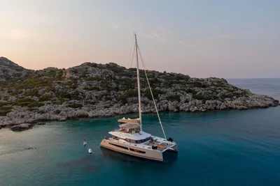 Fountaine Pajot Alegria 67