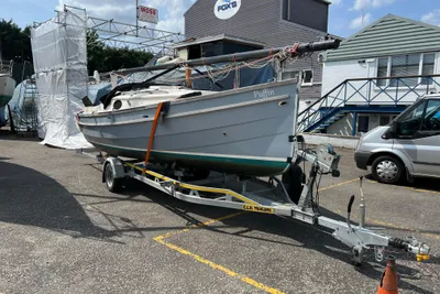 Swallow Yachts Bay Cruiser 23