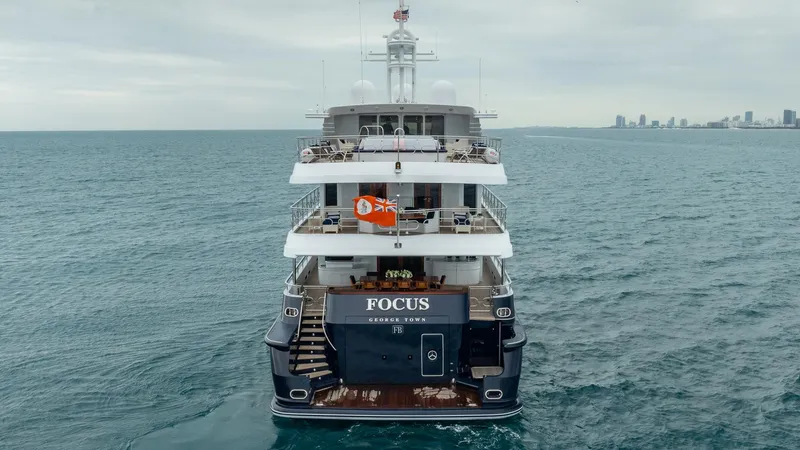 Focus Yacht Photos Pics 