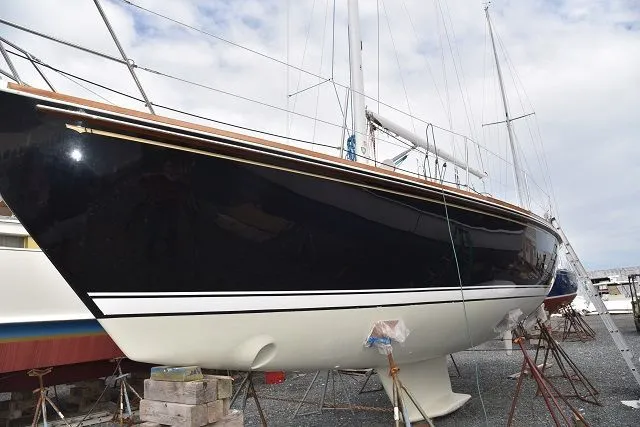 Magic Bus Yacht Photos Pics 