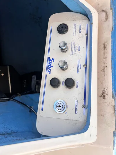 Magic Bus Yacht Photos Pics 