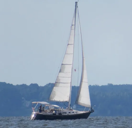 Magic Bus Yacht Photos Pics 