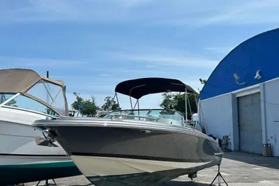 Chris-Craft 27 Corsair