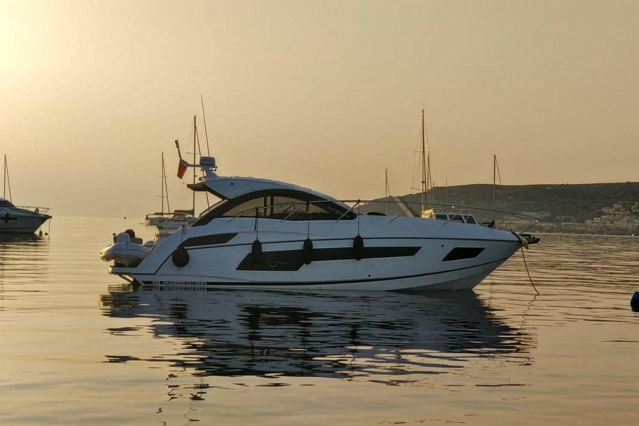 2013 Sunseeker Portofino 40