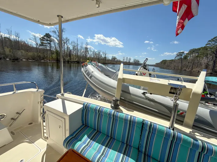 See Level Yacht Photos Pics Aft Deck