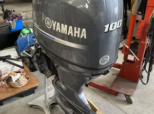 2023 Yamaha F100 LB