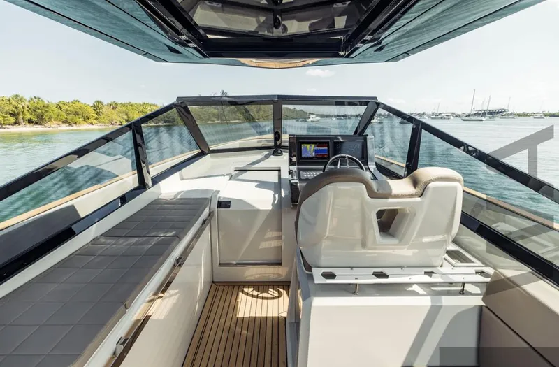 New Under Construction Yacht Photos Pics 