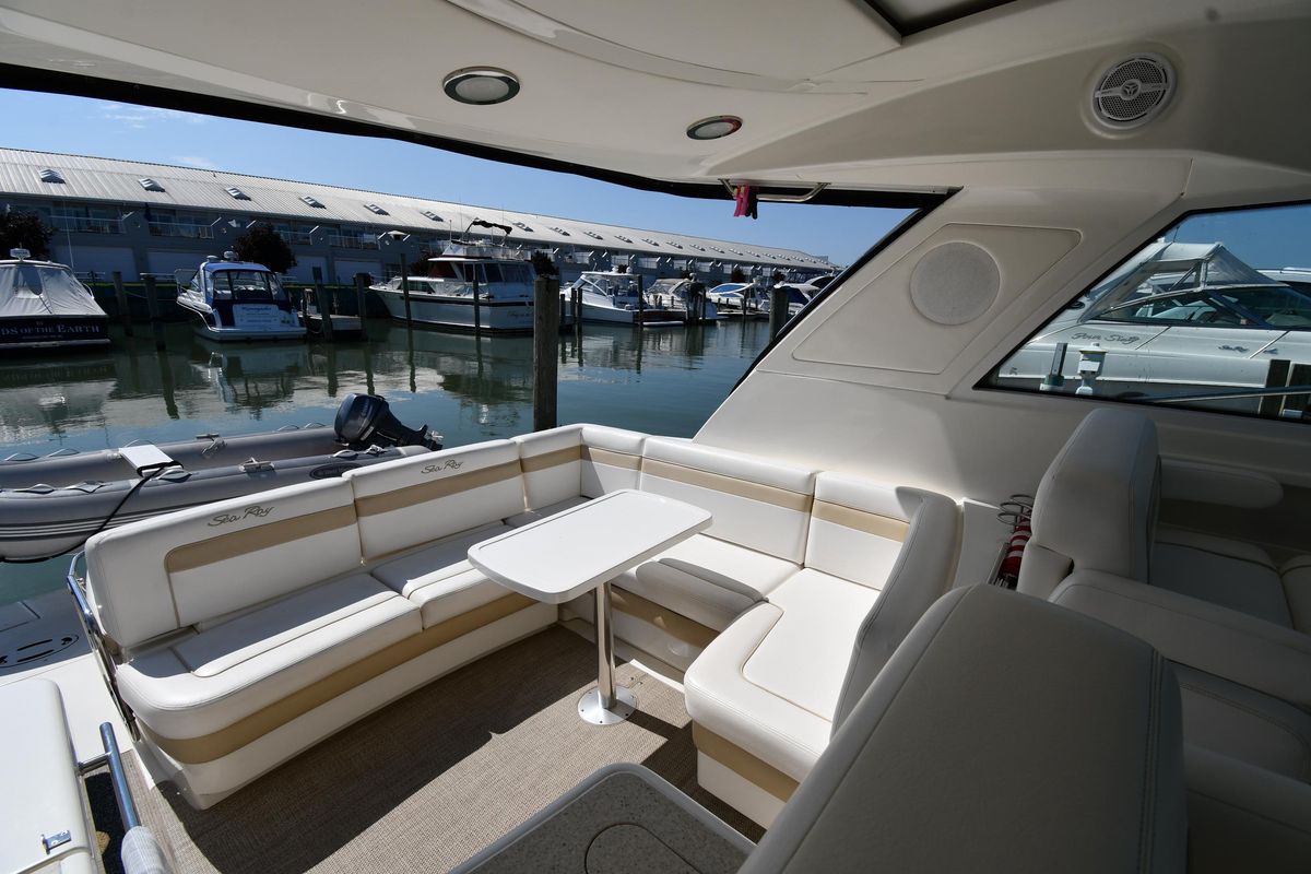 2010 Sea Ray 45 