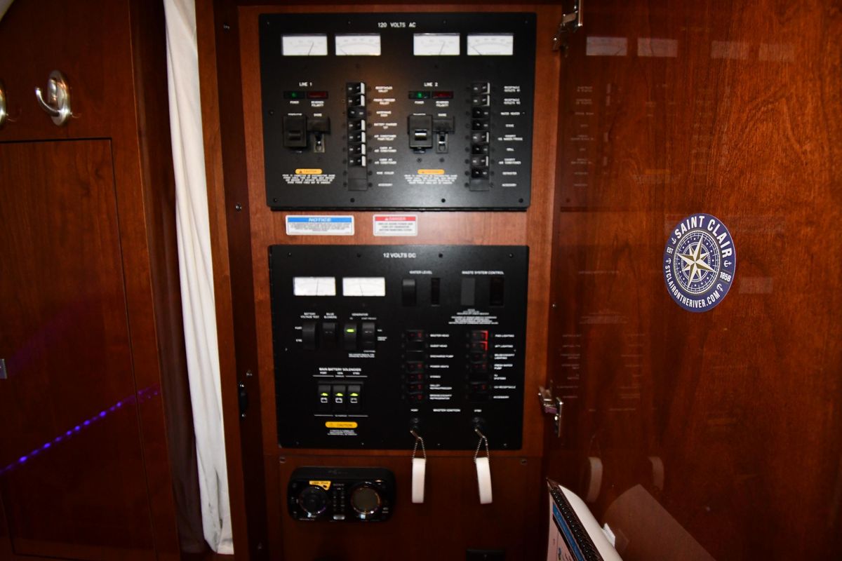 2010 Sea Ray 45 