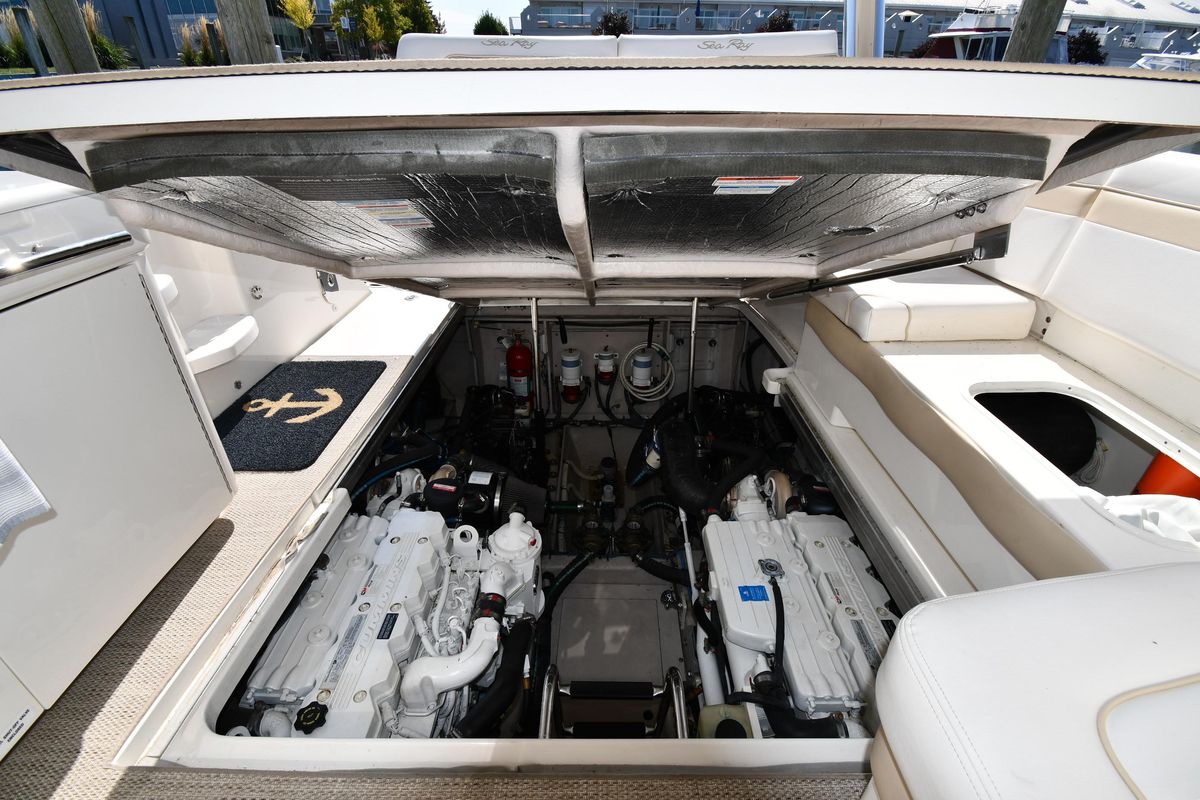 2010 Sea Ray 45 