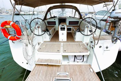 2021 Jeanneau Sun Odyssey 440