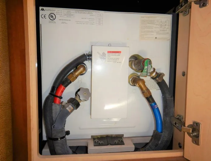 Daddy Cool Yacht Photos Pics 