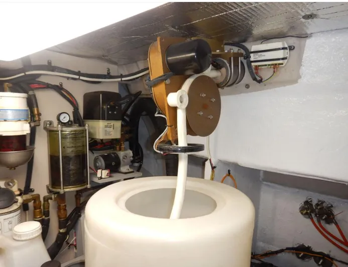 Daddy Cool Yacht Photos Pics 