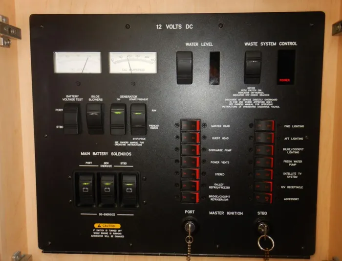 Daddy Cool Yacht Photos Pics 