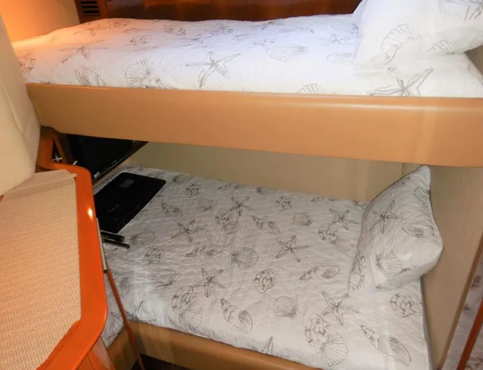 Daddy Cool Yacht Photos Pics 