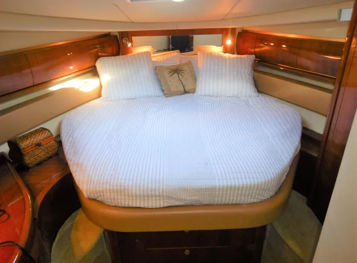 Daddy Cool Yacht Photos Pics 