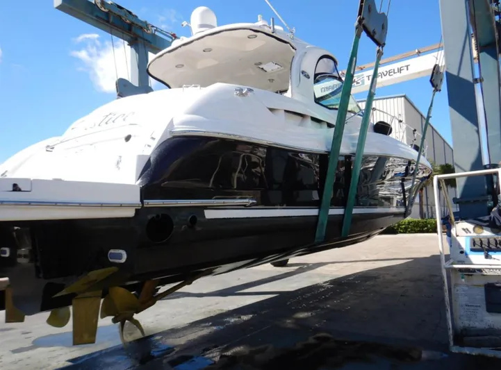 Daddy Cool Yacht Photos Pics 