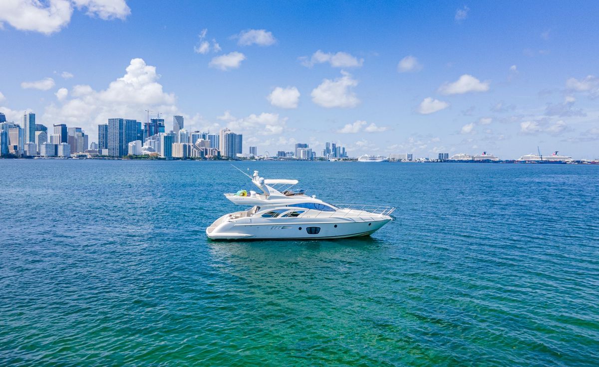 2005 Azimut 55 