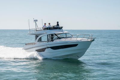 Beneteau Antares 11 Fly