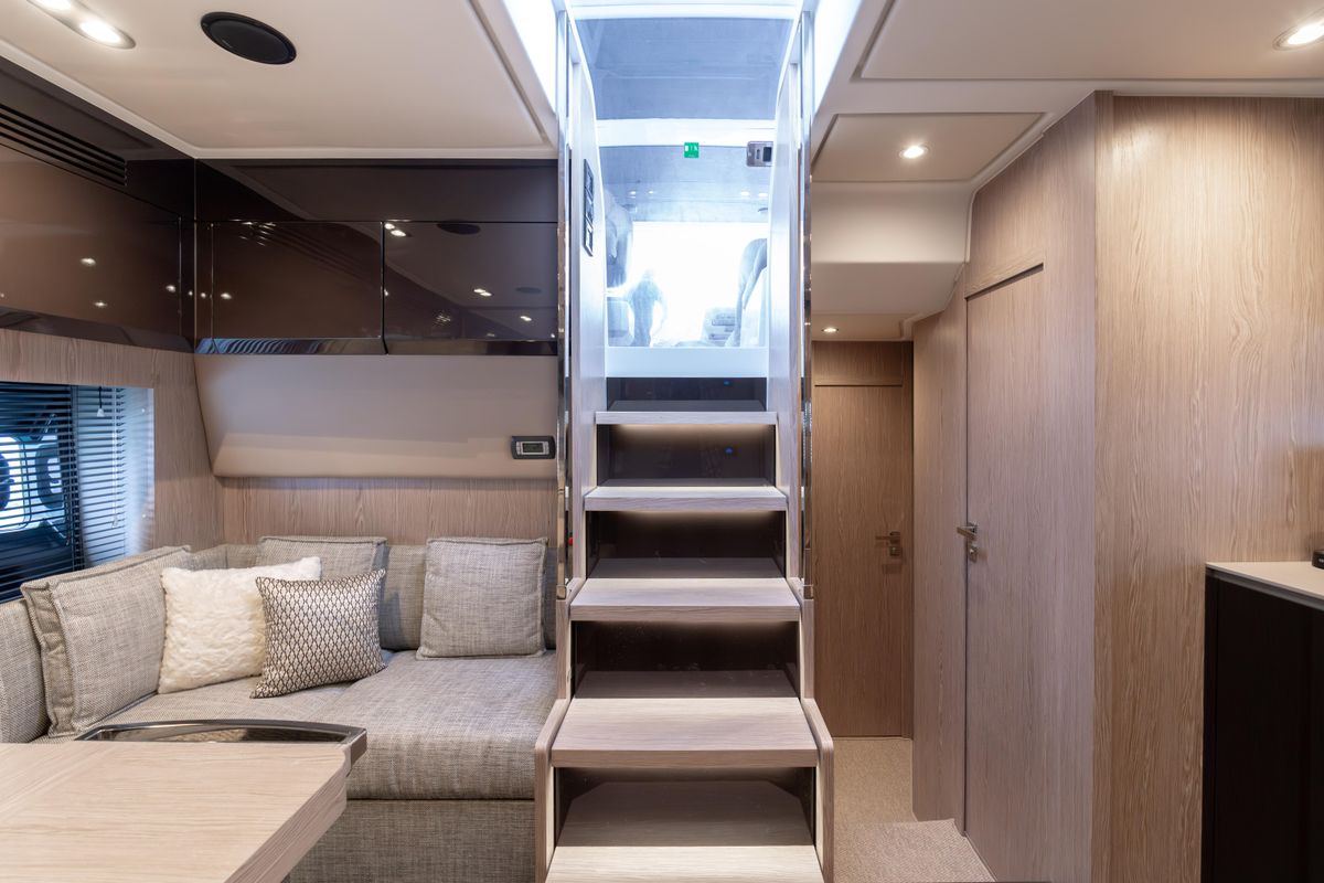 2019 Azimut 53 