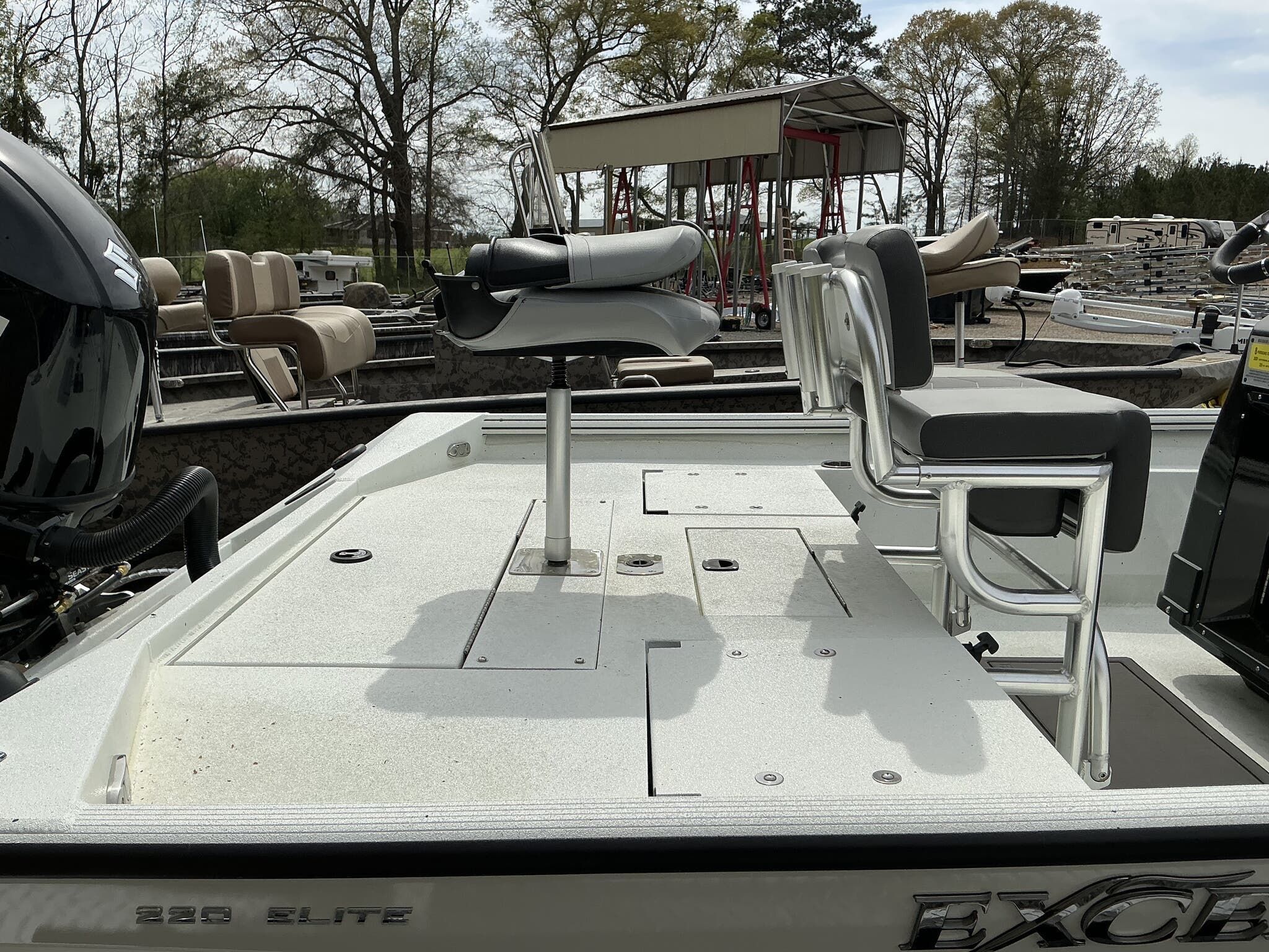 Excel 220 Bay Pro Elite