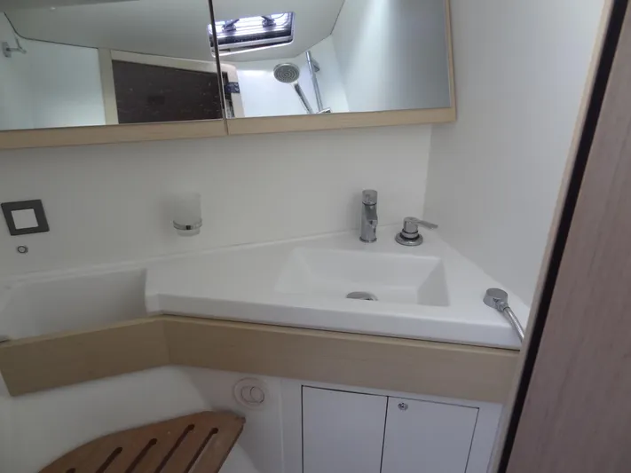 Tabula Rasa Yacht Photos Pics 