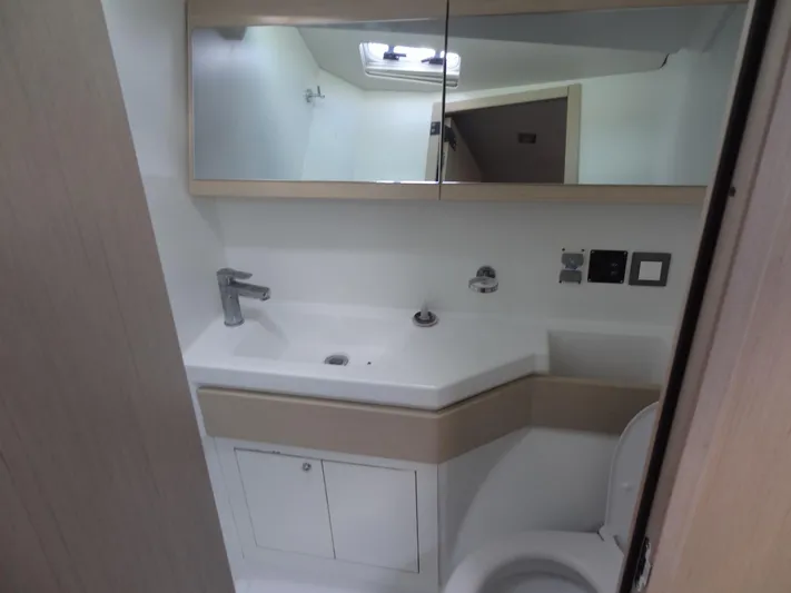 Tabula Rasa Yacht Photos Pics 