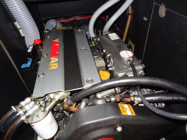 Tabula Rasa Yacht Photos Pics 