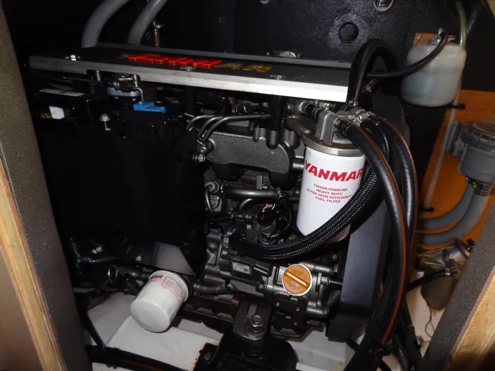 Tabula Rasa Yacht Photos Pics 