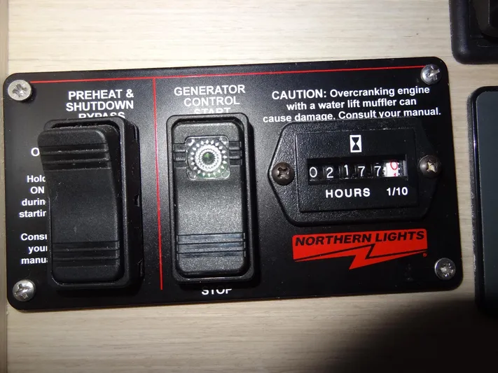 Tabula Rasa Yacht Photos Pics 