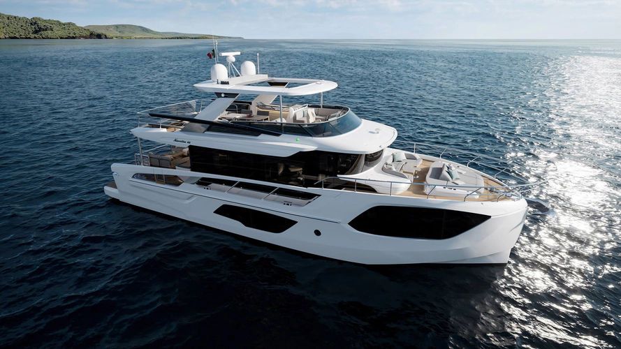 2027 Absolute Navetta 66